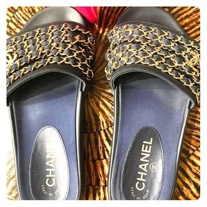 Chanel Slides